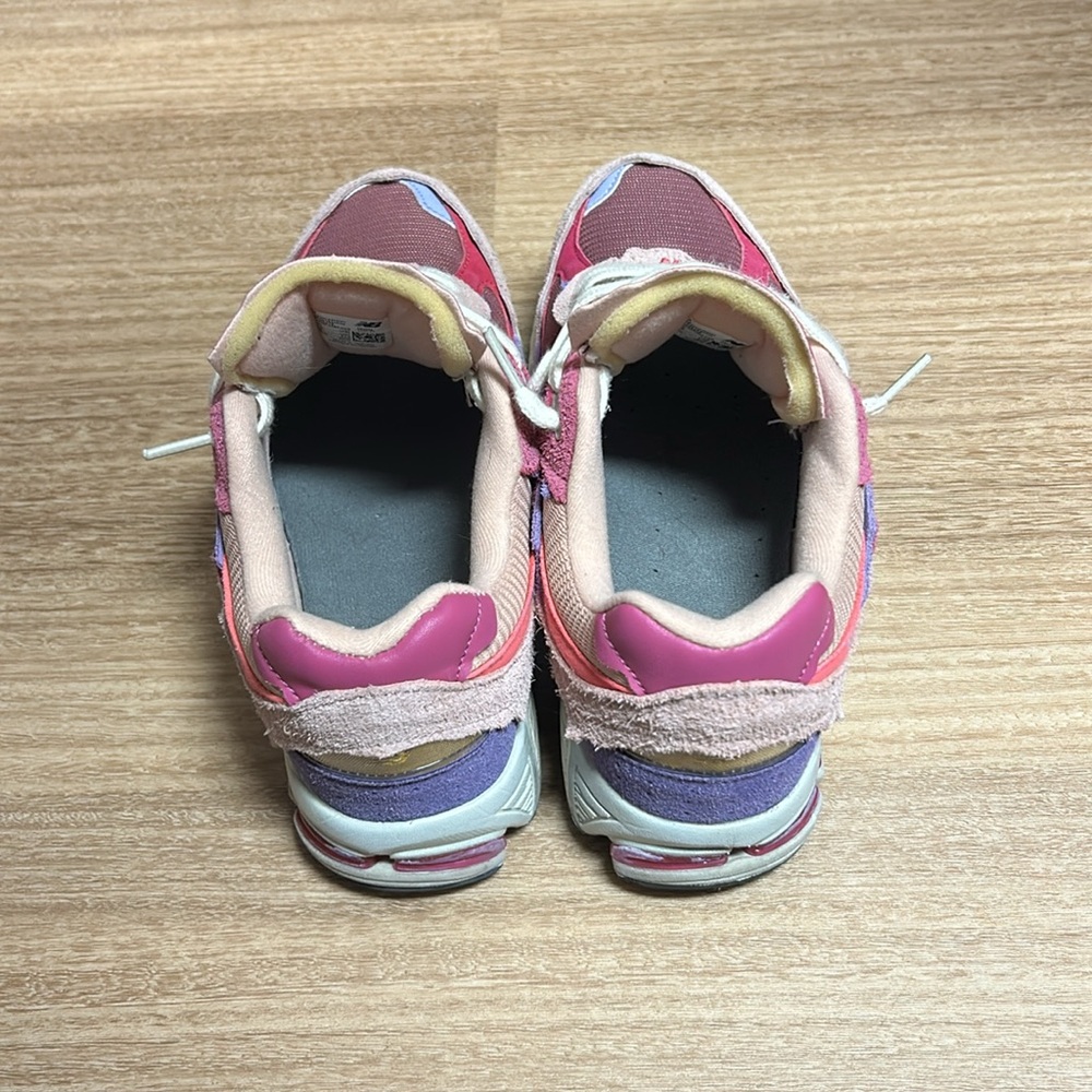 New Balance 2002r View 5